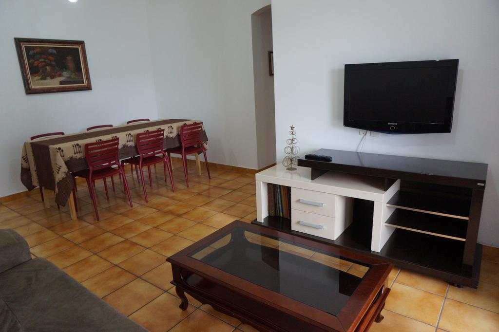Apartamento Aureo Guenaga Guarujá Cameră foto